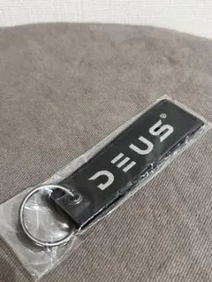 DEUS キーホルダー 非売品 シーシャ