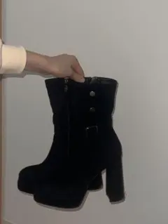 女性用ヒールブーツ23.5cm