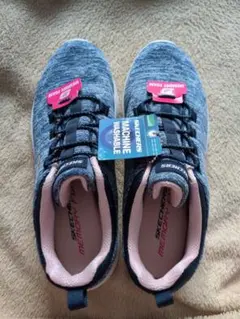 SKECHERS ネイビー/ピンク スニーカー23.5㌢　未使用