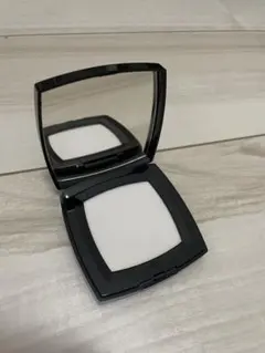 CHANEL POUDRE LUMIERE GLACEE フェイスパウダー - メルカリ