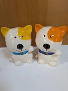 305 招き犬　貯金箱　2匹セット
