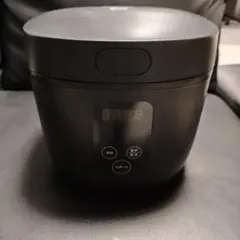 炊飯器 本体 ブラック シンプルデザインのサムネイル