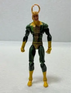 マーベル・ユニバース　ロキ　フィギュア