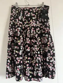 小花柄　ラップスカートのサムネイル