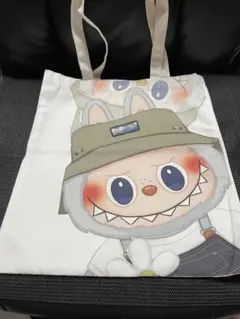 ラブブ　トートバッグです。