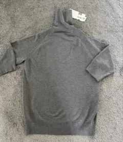 新品　ZARA ザラ　グレー タートル　ニット　半袖　Lサイズ