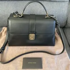 Item thumbnail for item 98b4352e-58ea-4059-a93a-636703329b51