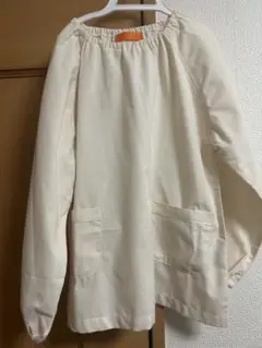 スモック　保育園クリーム色 120cm