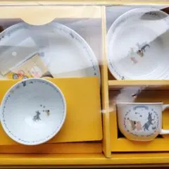 ちいかわ×セブンイレブン テーブルウェアセット - メルカリ