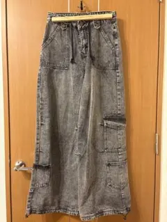 Item thumbnail for item c963c8b1-6040-46fe-a745-ba5d5e5fab81