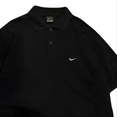 NIKE ワンポイント スウッシュ 半袖ポロシャツ ブラックのサムネイル