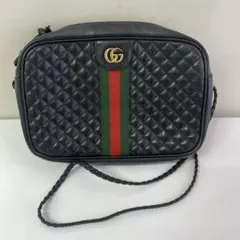 GUCCI キルティング ショルダーバッグ シェリーライン 黒 花柄 購入元明確のサムネイル