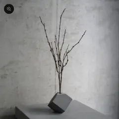 #MONOLITH Concrete Flower Vaseのサムネイル