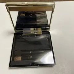 クレ・ド・ポー ボーテ アイカラーケース