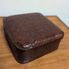 竹製？小物入れ