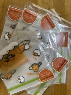 ぐでたま ジッパーバッグ Ｓ．Mそれぞれ15枚入り