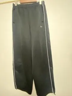 NIKE トラックパンツ ブラック Mサイズ　バギー　ワイド