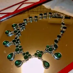 【ヴィンテージ】グリーンネックレス