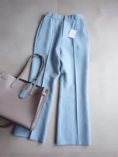 未使用natural coutureハイウエスト美フレアパンツのサムネイル