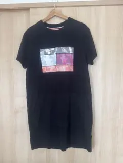 Tommy jeans ワンピース　レディース　ロゴ　ブラック　Tシャツ