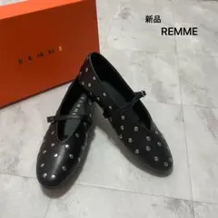 新品 REMME レメ ワンストラップシューズ スタッズ ビームス レザーのサムネイル