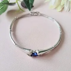 シルバー ブレスレット 青い石付き