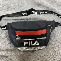 FILA Love Toxic ボディバッグ
