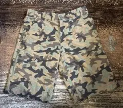 Columbia コロンビア カモフラショートパンツ 150