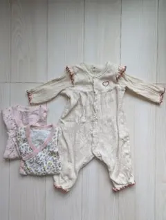 女の子✴長袖ロンパースと半袖ロンパースセット