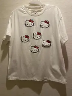merry jenny ハローキティコラボ ハローキティたくさんＴシャツのサムネイル