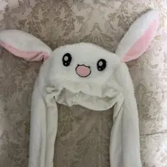 うさぎ 耳が動く 帽子 ホワイトのサムネイル