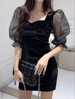 ミニワンピース 黒