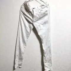 ユニクロ 　ストレッチ スキニー　デニム ホワイト 32　テーパード