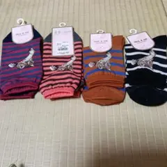 PAUL & JOE ストライプ猫柄ソックス 4足セット　サイズ23〜25cmのサムネイル