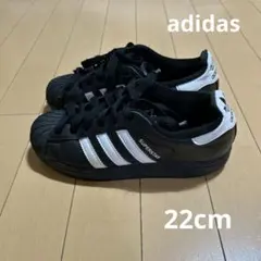 ダメージありadidasアディダスSUPERSTAR22cm黒スニーカー