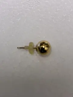 K18 刻印0.5gイエローゴールド 丸玉 スタッドピアス 両耳用 - メルカリ