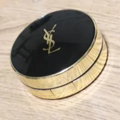 イヴ・サンローラン　アンクルドポー　クッションファンデーション