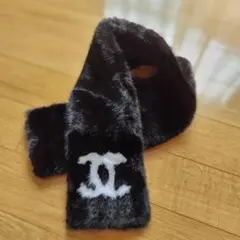 CHANEL ノベルティマフラー フェイクファー ロゴ ボアマフラー