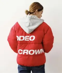 RODEOCROWNSレッド ダウンジャケット フード付き