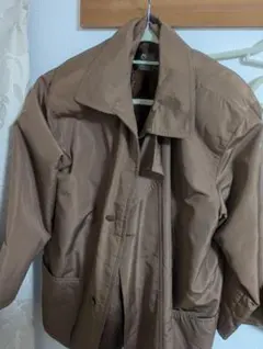 ブラウンジャケット 前開き ポケット付き