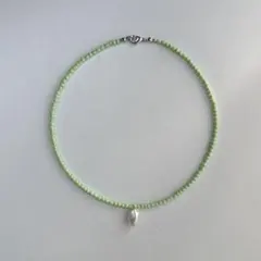 【handmade】　グリーン　パール　シンプル　カラーネックレス