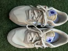 ニューバランス　ベージュ　スニーカー　24㎝　MS237