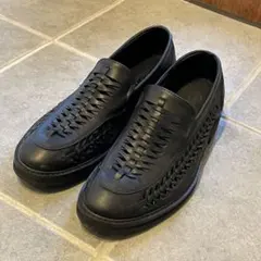 【売り切り価格】ブラックレザー編み込みスリッポン