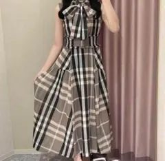 アンミール ビックチェックリボンワンピース