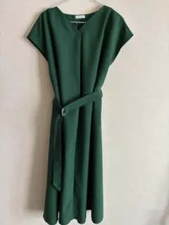 earth music&ecology グリーン ロングワンピース　体型カバー