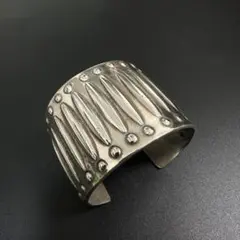 Item thumbnail for item 3a43e27a-2810-4ad0-9fe8-9b4a33d2a9cf