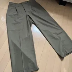 UNIQLOパンツ