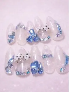 現品♡ 韓国ちゅるん ネイル 水色ネイル ビジューネイル