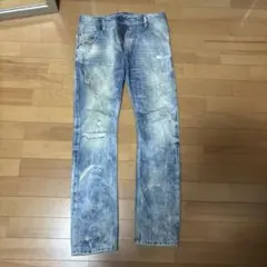 DIESEL ダメージ加工 ライトブルージーンズ