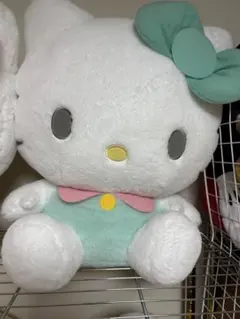 美品】ハローキティ ぬいぐるみ ミントグリーン お花 ボア - メルカリ